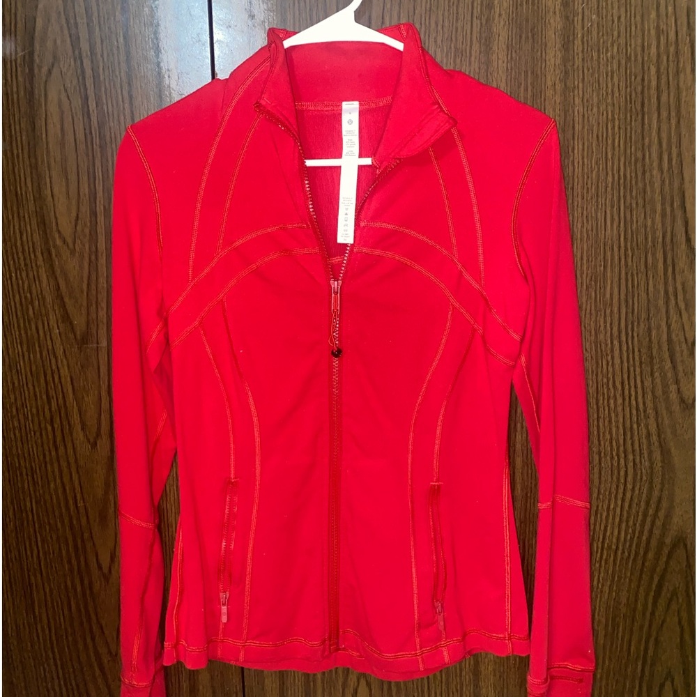 Lululemon Define Jacket, Size 6, Red